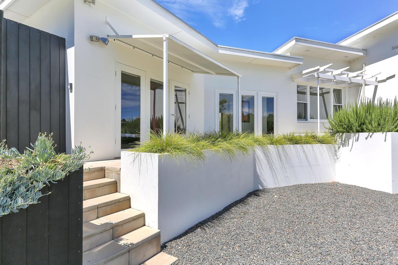 Barossa White House The West Wing Bed & Breakfast Angaston Exterior foto